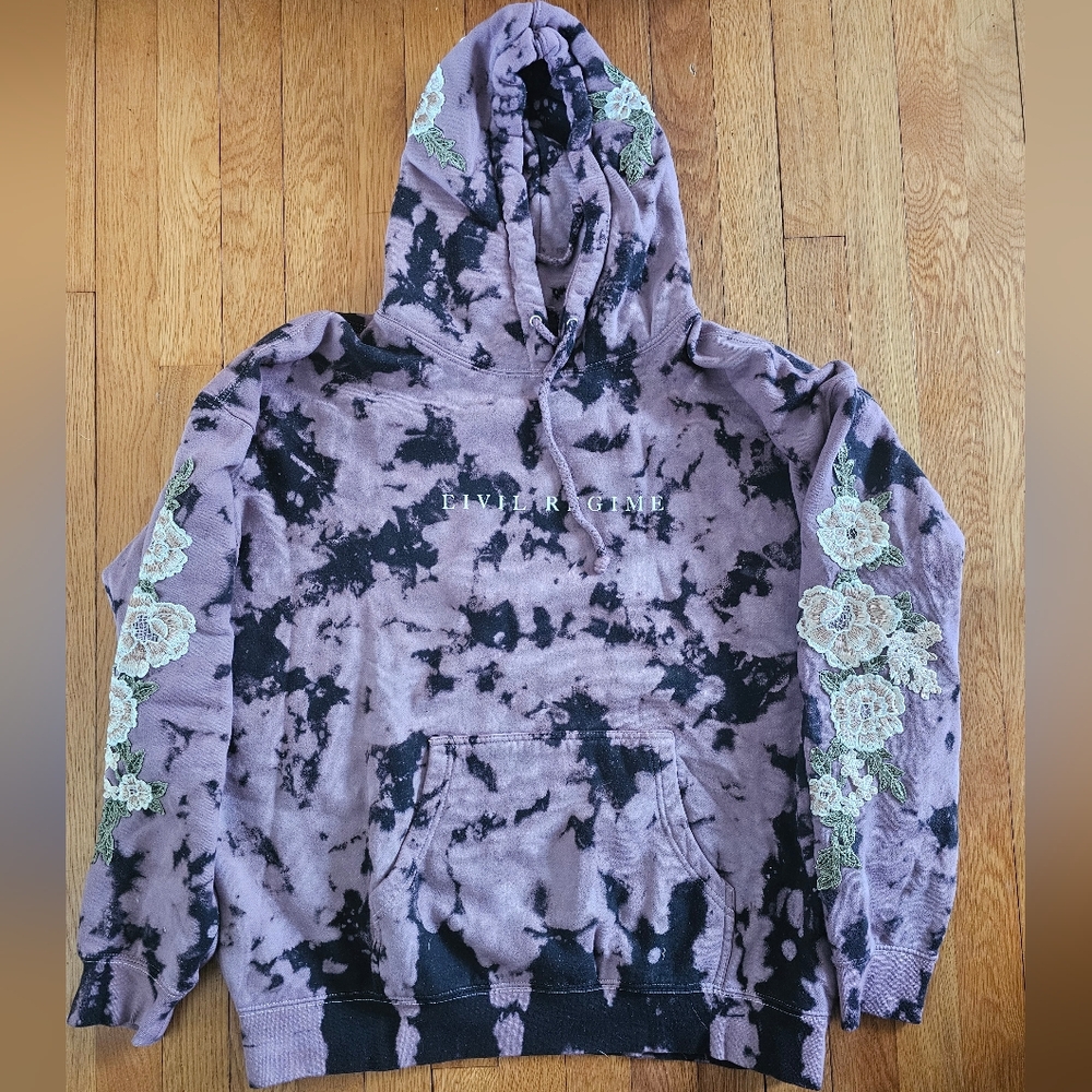 CIVIL REGIME WHITE ROSE Moondust PURPLE HOODIE Size MEDIUM NWOT
